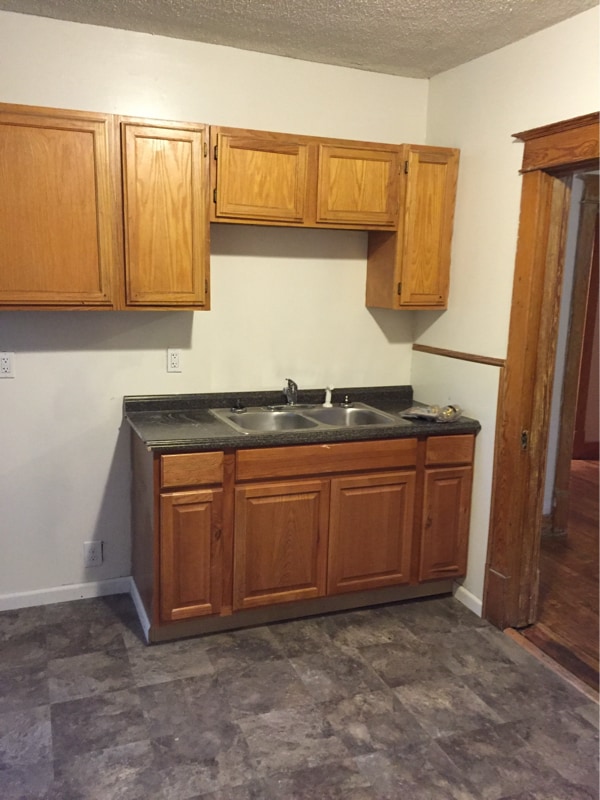 6807 St Louis Ave in St. Louis, MO - Building Photo - Building Photo