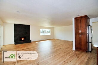 9905 Merryhill Ln in Palo Cedro, CA - Building Photo - Building Photo