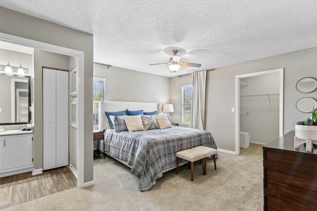 Galleria Park Apartments in Warner Robins, GA - Building Photo - Building Photo