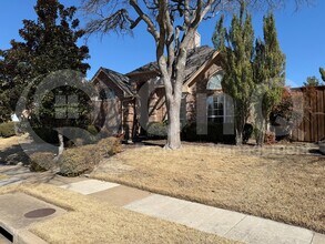 1716 Seminary Dr in Plano, TX - Building Photo - Building Photo