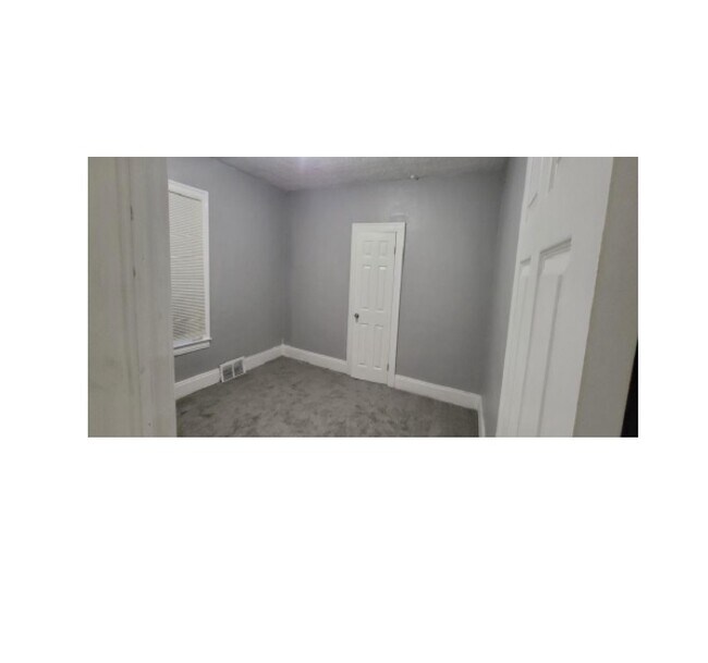 3799 W Philadelphia St in Detroit, MI - Building Photo - Building Photo