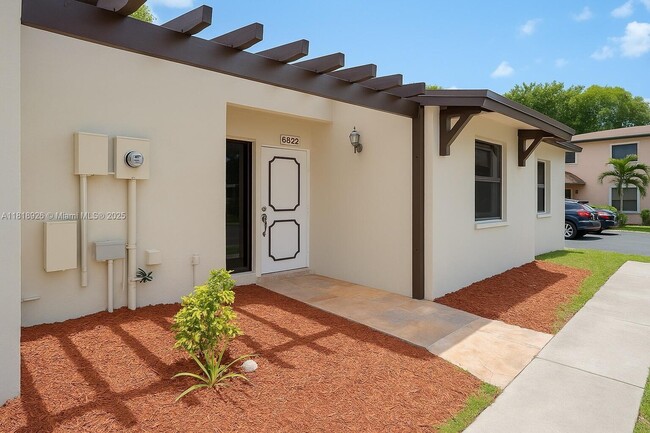 property at 6822 SW 39th St