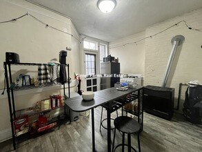 168 Endicott St, Unit 5F in Boston, MA - Building Photo - Building Photo