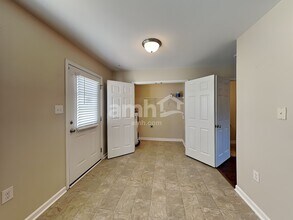 79 Wolf Creek Ln in Lillington, NC - Building Photo - Building Photo