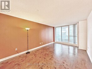 29 Pemberton Ave in Toronto, ON - Building Photo - Building Photo