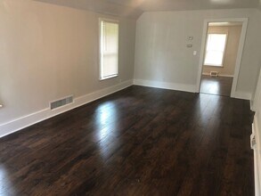 3533 N 39th St in Omaha, NE - Building Photo - Building Photo