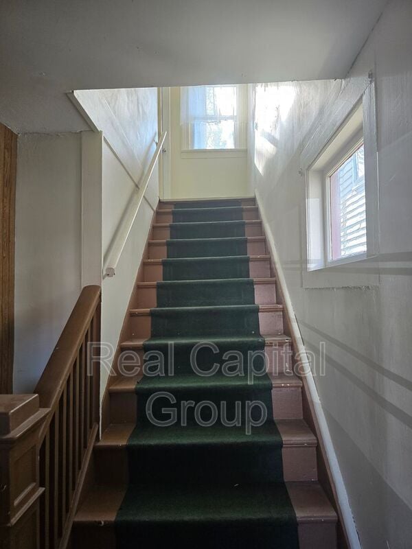 335 Pine St in Lockport, NY - Building Photo - Building Photo
