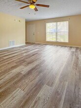 4801 Victoria Ct in Flowery Branch, GA - Building Photo - Building Photo