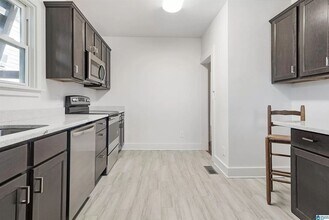 1724 Cullman Ave in Birmingham, AL - Foto de edificio - Building Photo