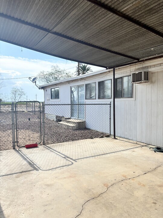 11999 W Grier Rd in Marana, AZ - Building Photo