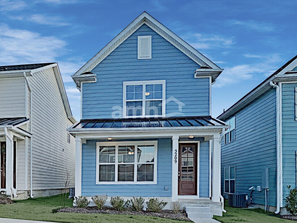 5209 Tupelo St in Nashville, TN - Building Photo