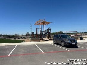 144 Alligator Crk in Seguin, TX - Building Photo - Building Photo