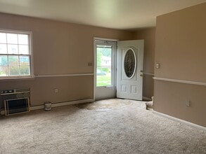 6265 Mountain View Dr in Chambersburg, PA - Building Photo - Building Photo
