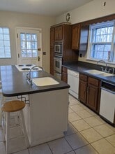 3925 Clifton Ave in Cincinnati, OH - Building Photo - Building Photo