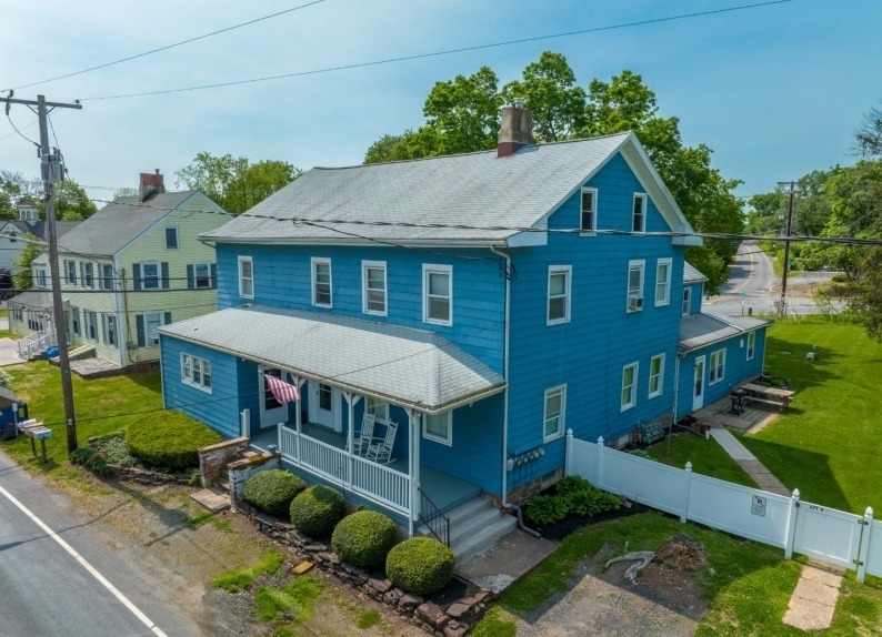 3 Amwell Rd in Flemington, NJ - Building Photo