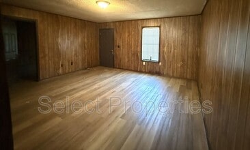 352 N Allis St in Jonesboro, AR - Building Photo - Building Photo