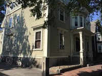 392 Essex St in Salem, MA - Foto de edificio - Building Photo