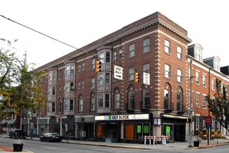 101 E Market St in York, PA - Building Photo - Building Photo