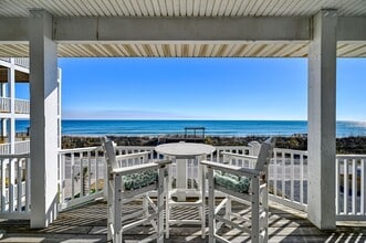 1821 N Shore Dr in Surf City, NC - Building Photo - Building Photo