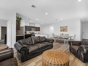 21334 Riverdew Dr in Katy, TX - Building Photo - Building Photo