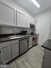 1954 Columbia Rd NW in Washington, DC - Building Photo - Building Photo