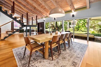 5520 Oakwood Ln in Coral Gables, FL - Building Photo - Building Photo