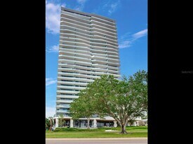 2912 W Santiago St in Tampa, FL - Building Photo