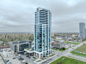 Symphony Condominiums in Brampton, ON - Building Photo - Building Photo