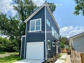 2500 Sweeney Ln in Austin, TX - Building Photo