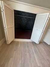 11 Linwood Ave, Unit 2 in Melrose, MA - Building Photo - Building Photo