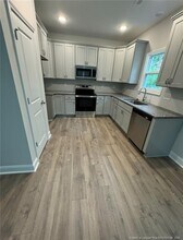 360 Summerhill Rd in Fayetteville, NC - Building Photo - Building Photo