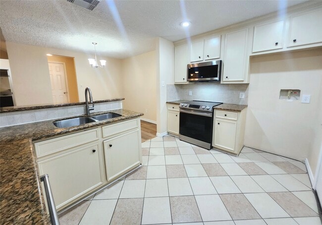 property at 322 Windward