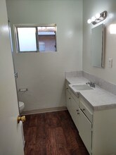 2239 E Lenita Ln in Santa Ana, CA - Building Photo - Building Photo