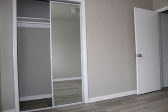 Rosedale Apartments in Edmonton, AB - Building Photo - Interior Photo