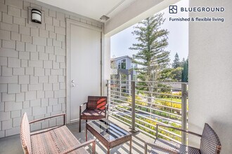 111 N Rengstorff Ave in Mountain View, CA - Foto de edificio - Building Photo