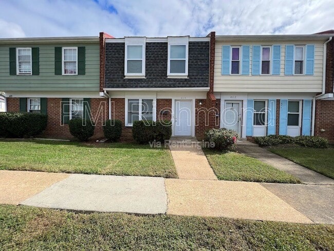 property at 404 Roxana Rd