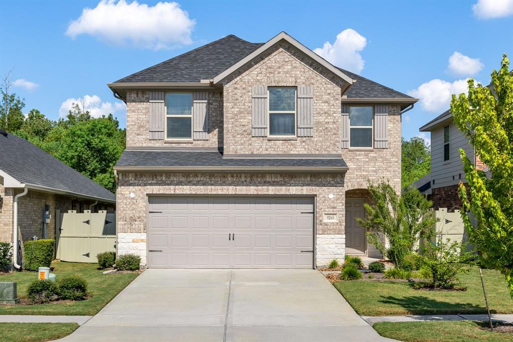 9265 Inland Leather Ln in Shenandoah, TX - Building Photo