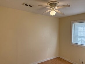 2305 S Martin Luther King Jr Dr in Springfield, IL - Building Photo - Building Photo