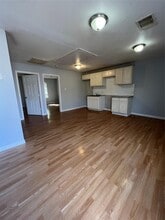 5142 Higgins St in Houston, TX - Building Photo - Building Photo