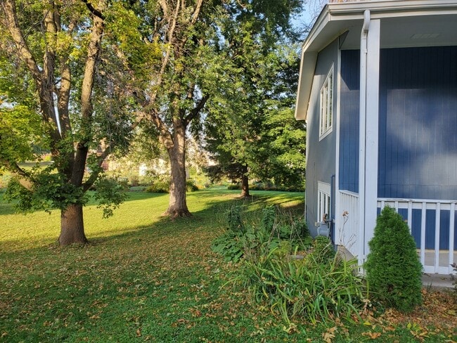 2117 Fern Ln in Mound, MN - Building Photo - Building Photo