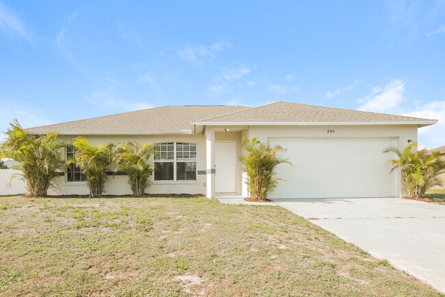 property at 845 SW 37th Ln