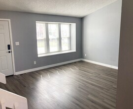 8033 S Garrison Way in Littleton, CO - Building Photo - Building Photo