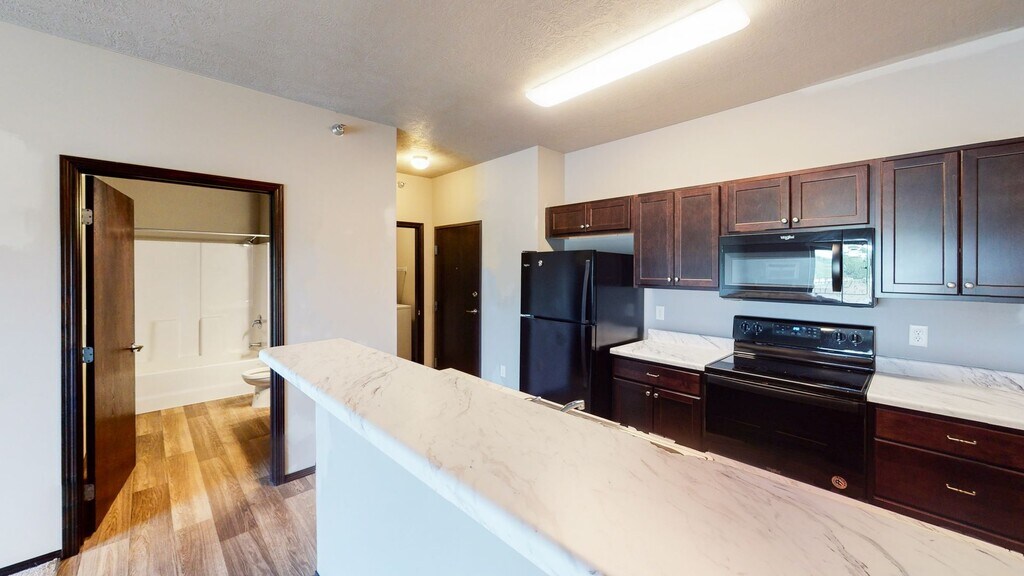 Windcrest Village Apartments & Townhomes Spencer, IA Apartments