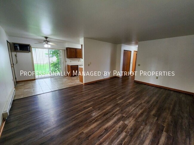 property at 934 Jana Ln