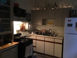 324 Colonial Ave, Unit Apt 1 in Norfolk, VA - Building Photo - Building Photo