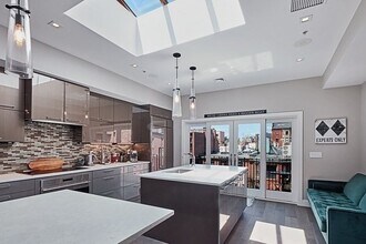 647 Boylston St in Boston, MA - Building Photo - Building Photo