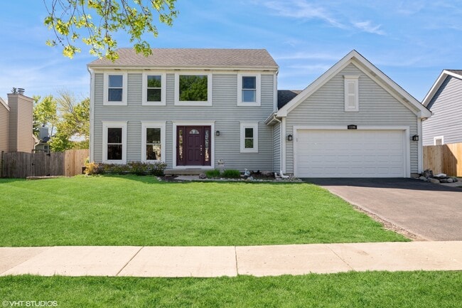 1196 Hummingbird Ln