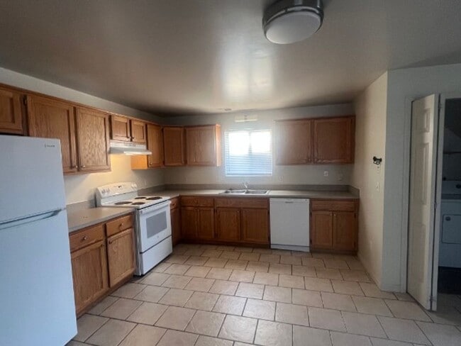 property at 16551-16579 12 Mile Rd