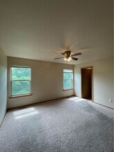 12 Valley View Dr E in Kimberling City, MO - Building Photo - Building Photo