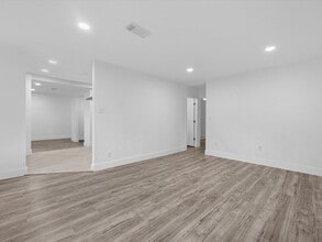 1217 Randall St in Pasadena, TX - Building Photo - Building Photo